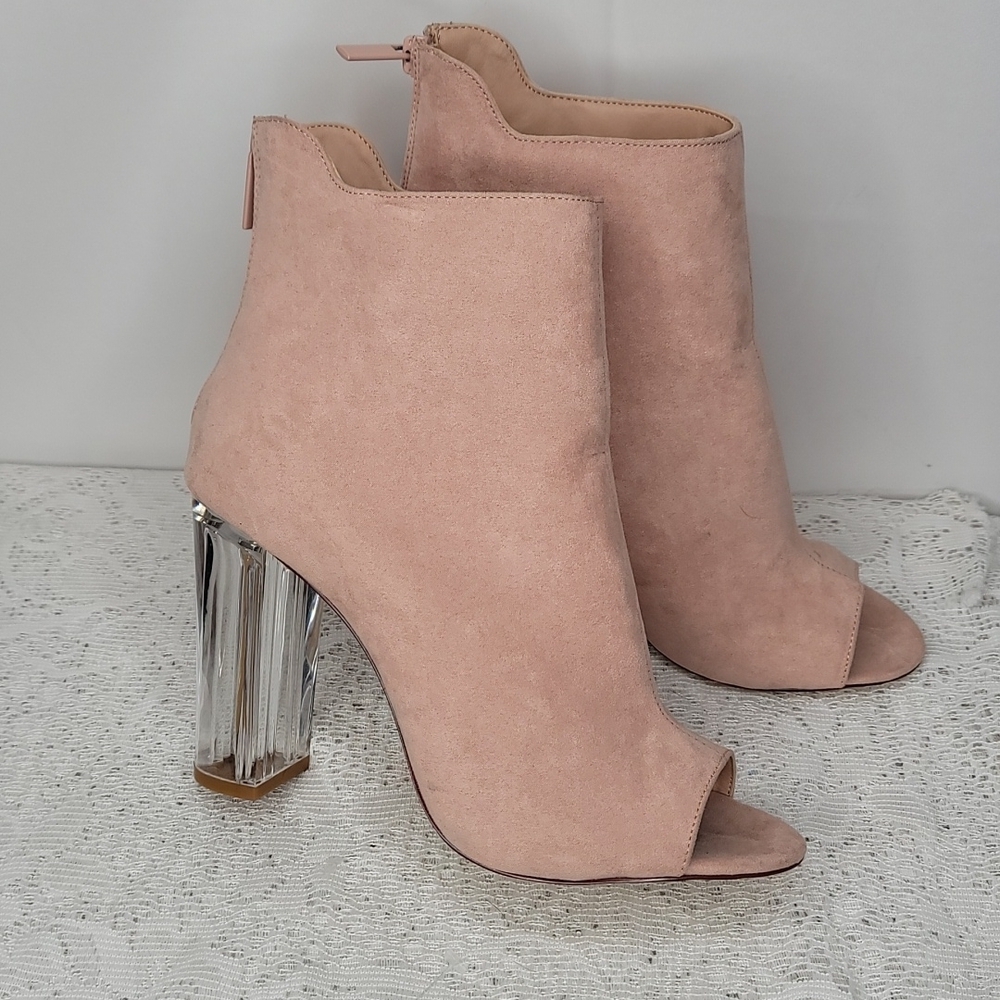 NWOT Olivia Ferragamo peep toe pink clear heel ankle booties boots sz 10